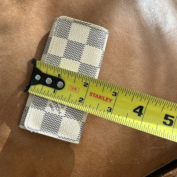 Louis Vuitton key case. Very good condition - Picture 9 of 9